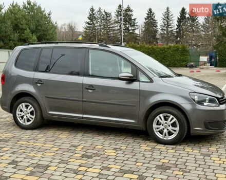 Сірий Фольксваген Туран, об'ємом двигуна 1.6 л та пробігом 244 тис. км за 10550 $, фото 23 на Automoto.ua