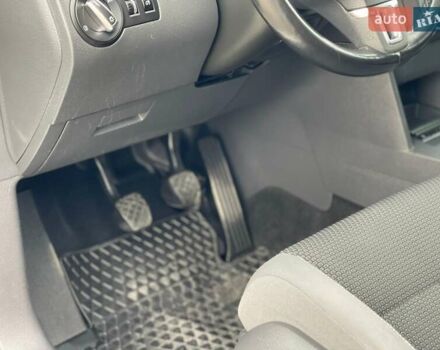 Серый Фольксваген Туран, объемом двигателя 1.39 л и пробегом 239 тыс. км за 7999 $, фото 22 на Automoto.ua