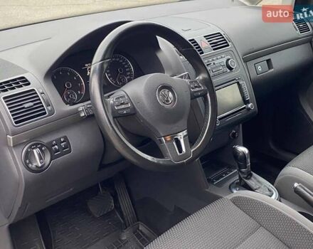 Серый Фольксваген Туран, объемом двигателя 1.39 л и пробегом 174 тыс. км за 10200 $, фото 26 на Automoto.ua