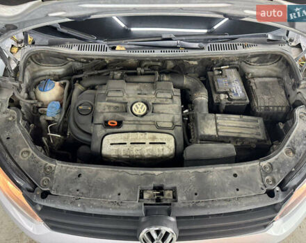 Серый Фольксваген Туран, объемом двигателя 1.4 л и пробегом 308 тыс. км за 6150 $, фото 17 на Automoto.ua