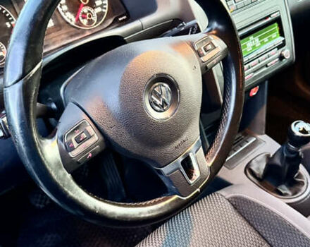 Серый Фольксваген Туран, объемом двигателя 1.6 л и пробегом 331 тыс. км за 8700 $, фото 34 на Automoto.ua