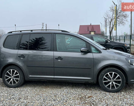 Серый Фольксваген Туран, объемом двигателя 1.6 л и пробегом 244 тыс. км за 9999 $, фото 7 на Automoto.ua