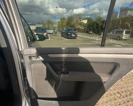 Серый Фольксваген Туран, объемом двигателя 1.6 л и пробегом 250 тыс. км за 10750 $, фото 16 на Automoto.ua