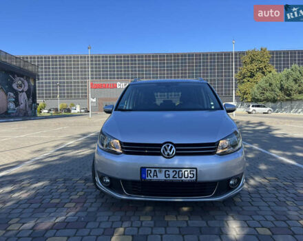 Серый Фольксваген Туран, объемом двигателя 2 л и пробегом 252 тыс. км за 11750 $, фото 4 на Automoto.ua