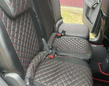 Сірий Фольксваген Туран, об'ємом двигуна 1.6 л та пробігом 284 тис. км за 10000 $, фото 13 на Automoto.ua