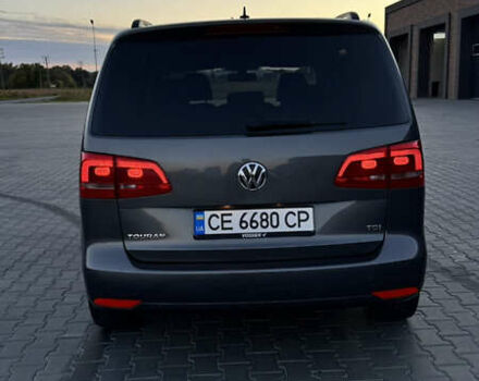 Серый Фольксваген Туран, объемом двигателя 1.6 л и пробегом 331 тыс. км за 8700 $, фото 7 на Automoto.ua