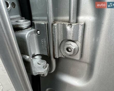 Сірий Фольксваген Туран, об'ємом двигуна 1.4 л та пробігом 223 тис. км за 7750 $, фото 66 на Automoto.ua