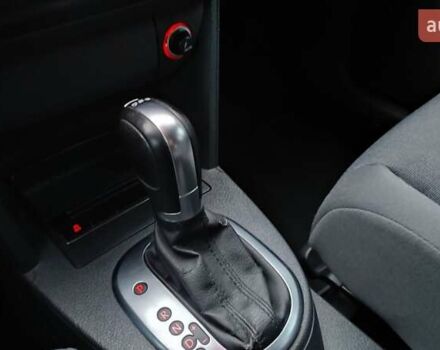 Серый Фольксваген Туран, объемом двигателя 1.6 л и пробегом 302 тыс. км за 10550 $, фото 22 на Automoto.ua