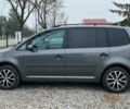 Серый Фольксваген Туран, объемом двигателя 1.6 л и пробегом 244 тыс. км за 9999 $, фото 3 на Automoto.ua