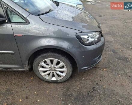 Серый Фольксваген Туран, объемом двигателя 2 л и пробегом 220 тыс. км за 11800 $, фото 12 на Automoto.ua