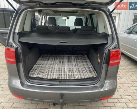 Сірий Фольксваген Туран, об'ємом двигуна 1.6 л та пробігом 254 тис. км за 10750 $, фото 27 на Automoto.ua