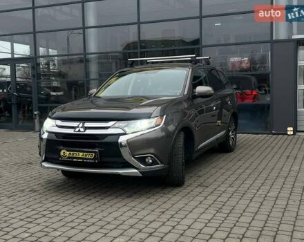 Серый Фольксваген Туран, объемом двигателя 1.39 л и пробегом 224 тыс. км за 7500 $, фото 2 на Automoto.ua