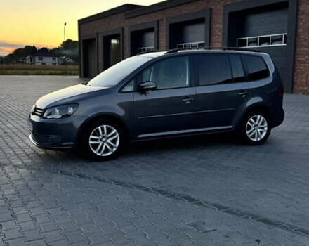 Серый Фольксваген Туран, объемом двигателя 1.6 л и пробегом 331 тыс. км за 8700 $, фото 20 на Automoto.ua