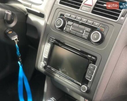 Серый Фольксваген Туран, объемом двигателя 1.4 л и пробегом 220 тыс. км за 10500 $, фото 26 на Automoto.ua