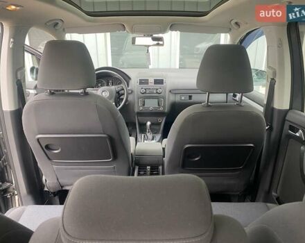 Сірий Фольксваген Туран, об'ємом двигуна 1.6 л та пробігом 254 тис. км за 10750 $, фото 28 на Automoto.ua