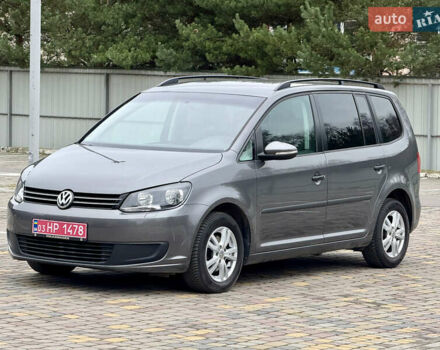 Сірий Фольксваген Туран, об'ємом двигуна 1.6 л та пробігом 244 тис. км за 10550 $, фото 28 на Automoto.ua