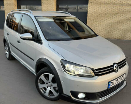 Сірий Фольксваген Туран, об'ємом двигуна 2 л та пробігом 346 тис. км за 12800 $, фото 2 на Automoto.ua