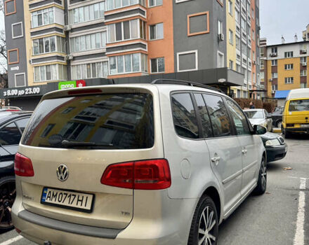 Сірий Фольксваген Туран, об'ємом двигуна 1.39 л та пробігом 227 тис. км за 10500 $, фото 1 на Automoto.ua