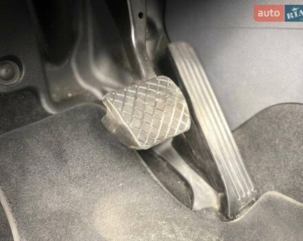 Серый Фольксваген Туран, объемом двигателя 1.4 л и пробегом 220 тыс. км за 10500 $, фото 49 на Automoto.ua