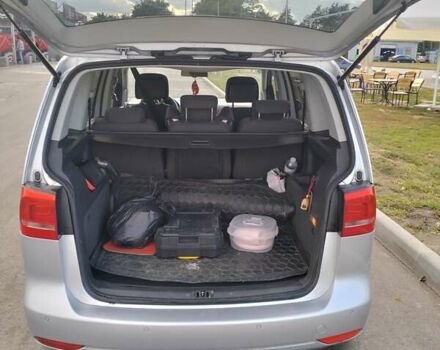 Серый Фольксваген Туран, объемом двигателя 1.39 л и пробегом 273 тыс. км за 8800 $, фото 14 на Automoto.ua