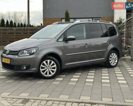 Сірий Фольксваген Туран, об'ємом двигуна 2 л та пробігом 224 тис. км за 12199 $, фото 10 на Automoto.ua