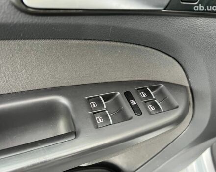 Сірий Фольксваген Туран, об'ємом двигуна 1.6 л та пробігом 269 тис. км за 10990 $, фото 14 на Automoto.ua