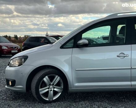 Сірий Фольксваген Туран, об'ємом двигуна 1.6 л та пробігом 269 тис. км за 10990 $, фото 2 на Automoto.ua