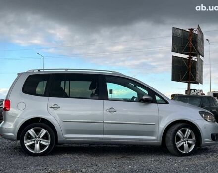 Сірий Фольксваген Туран, об'ємом двигуна 1.6 л та пробігом 269 тис. км за 10990 $, фото 8 на Automoto.ua