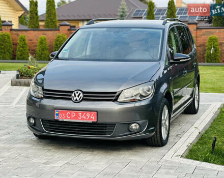 Серый Фольксваген Туран, объемом двигателя 1.6 л и пробегом 232 тыс. км за 11250 $, фото 2 на Automoto.ua