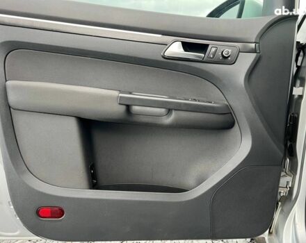 Сірий Фольксваген Туран, об'ємом двигуна 1.6 л та пробігом 269 тис. км за 10990 $, фото 13 на Automoto.ua