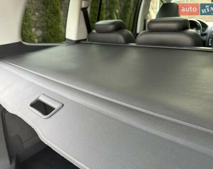 Сірий Фольксваген Туран, об'ємом двигуна 2 л та пробігом 224 тис. км за 12199 $, фото 133 на Automoto.ua