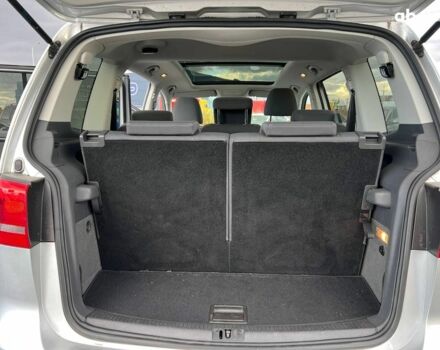 Сірий Фольксваген Туран, об'ємом двигуна 1.6 л та пробігом 269 тис. км за 10990 $, фото 40 на Automoto.ua