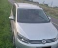 Серый Фольксваген Туран, объемом двигателя 1.6 л и пробегом 300 тыс. км за 9600 $, фото 3 на Automoto.ua