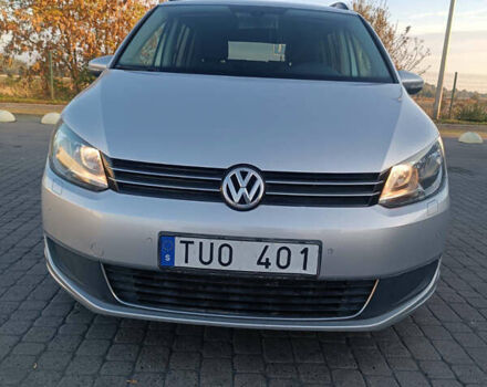 Сірий Фольксваген Туран, об'ємом двигуна 1.6 л та пробігом 271 тис. км за 9750 $, фото 2 на Automoto.ua