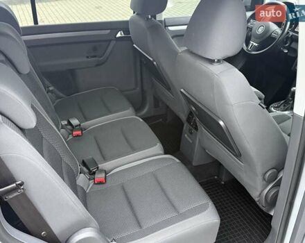 Сірий Фольксваген Туран, об'ємом двигуна 1.97 л та пробігом 319 тис. км за 10300 $, фото 9 на Automoto.ua