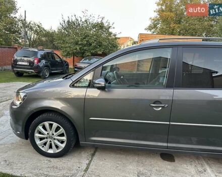 Сірий Фольксваген Туран, об'ємом двигуна 1.6 л та пробігом 232 тис. км за 11490 $, фото 27 на Automoto.ua