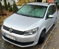 Серый Фольксваген Туран, объемом двигателя 1.6 л и пробегом 290 тыс. км за 8500 $, фото 1 на Automoto.ua