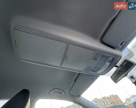 Сірий Фольксваген Туран, об'ємом двигуна 1.39 л та пробігом 206 тис. км за 10500 $, фото 10 на Automoto.ua