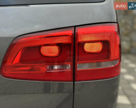 Сірий Фольксваген Туран, об'ємом двигуна 2 л та пробігом 224 тис. км за 12199 $, фото 68 на Automoto.ua