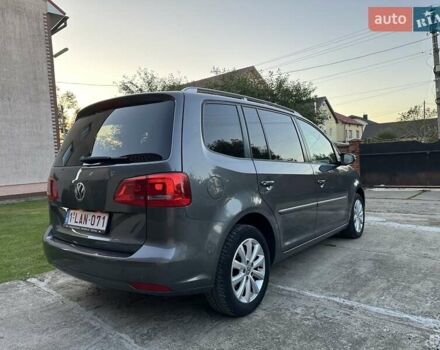Сірий Фольксваген Туран, об'ємом двигуна 1.6 л та пробігом 232 тис. км за 11490 $, фото 18 на Automoto.ua
