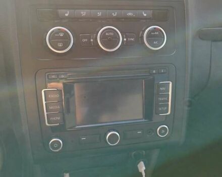 Серый Фольксваген Туран, объемом двигателя 1.39 л и пробегом 273 тыс. км за 8800 $, фото 9 на Automoto.ua