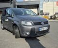 Серый Фольксваген Туран, объемом двигателя 1.6 л и пробегом 255 тыс. км за 9200 $, фото 4 на Automoto.ua