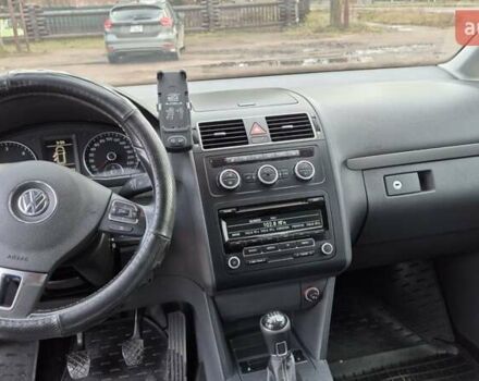 Серый Фольксваген Туран, объемом двигателя 1.6 л и пробегом 256 тыс. км за 8900 $, фото 33 на Automoto.ua