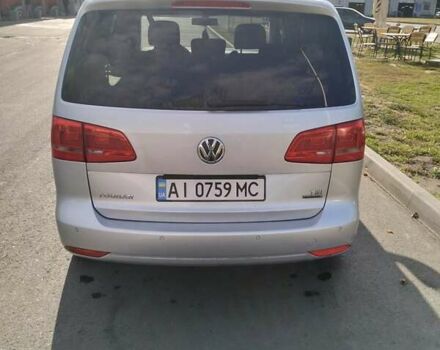 Серый Фольксваген Туран, объемом двигателя 1.39 л и пробегом 273 тыс. км за 8800 $, фото 5 на Automoto.ua