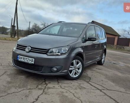 Серый Фольксваген Туран, объемом двигателя 1.6 л и пробегом 256 тыс. км за 8900 $, фото 2 на Automoto.ua