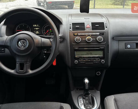 Сірий Фольксваген Туран, об'ємом двигуна 1.97 л та пробігом 200 тис. км за 11950 $, фото 28 на Automoto.ua