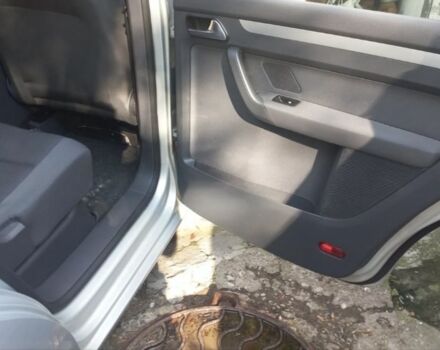 Серый Фольксваген Туран, объемом двигателя 1.4 л и пробегом 200 тыс. км за 12880 $, фото 7 на Automoto.ua