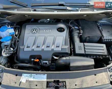 Сірий Фольксваген Туран, об'ємом двигуна 1.97 л та пробігом 52 тис. км за 16500 $, фото 11 на Automoto.ua