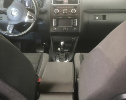 Серый Фольксваген Туран, объемом двигателя 1.6 л и пробегом 260 тыс. км за 11000 $, фото 9 на Automoto.ua