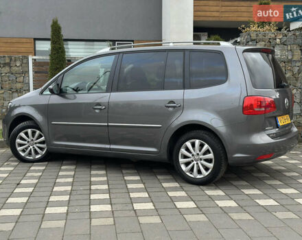 Сірий Фольксваген Туран, об'ємом двигуна 2 л та пробігом 224 тис. км за 12199 $, фото 20 на Automoto.ua